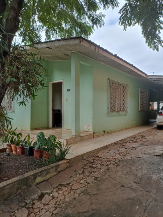 Imagem Casa com 2 Quartos à Venda, 150 m² em Centro - Foz do Iguaçu Imagem Casa com 2 Quartos à Venda, 150 m² em Centro - Foz do Iguaçu
