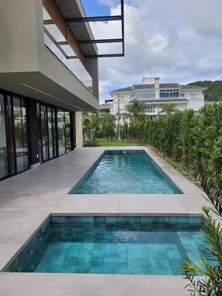 Imagem Casa com 5 Quartos à Venda, 350 m² em Jurerê Internacional - Florianópolis