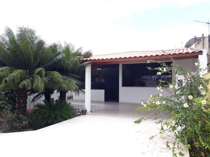 Imagem Casa com 4 Quartos para Alugar, 250 m² em Santa Mônica - Feira De Santana Imagem Casa com 4 Quartos para Alugar, 250 m² em Santa Mônica - Feira De Santana