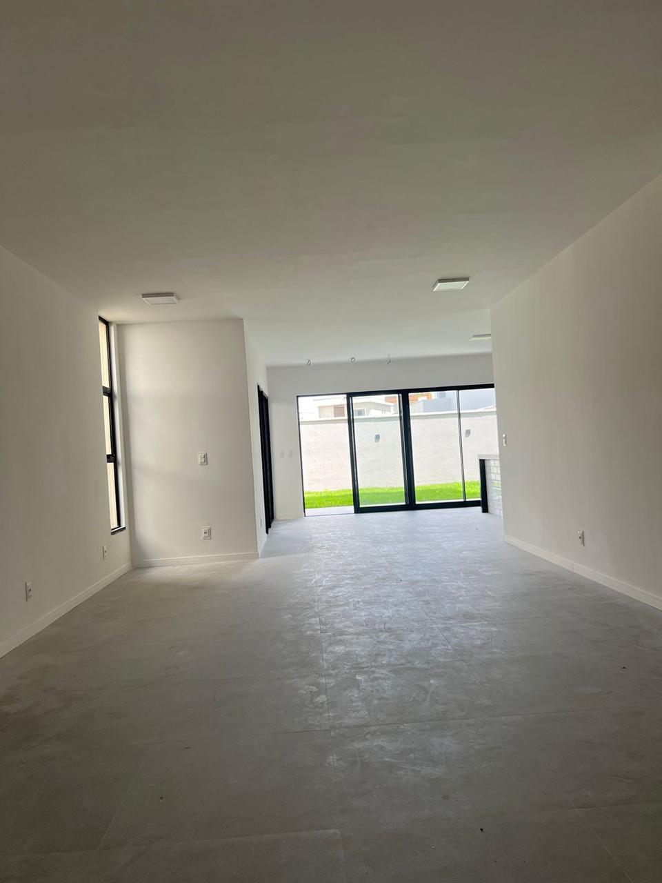 Imagem Casa de Condomínio com 4 Quartos à Venda, 295 m² em Cidade Alpha - Eusébio Imagem Casa de Condomínio com 4 Quartos à Venda, 295 m² em Cidade Alpha - Eusébio