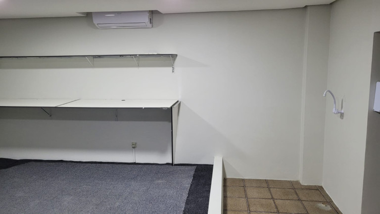 Imagem Sala Comercial à Venda, 65 m² em Centro - Joinville Imagem Sala Comercial à Venda, 65 m² em Centro - Joinville
