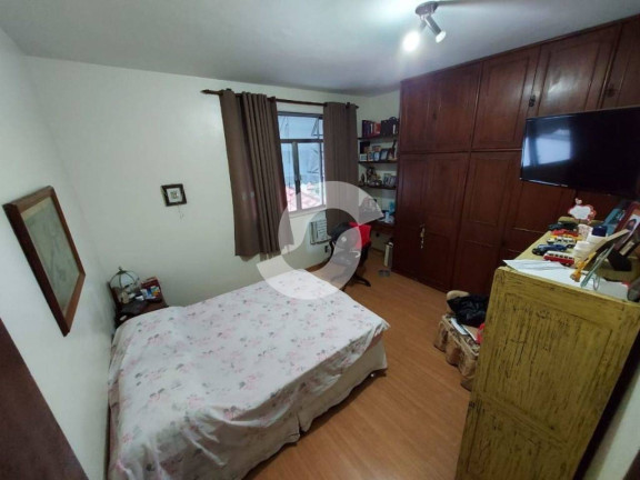 Imagem Casa com 6 Quartos à Venda,  em Santa Rosa - Niterói