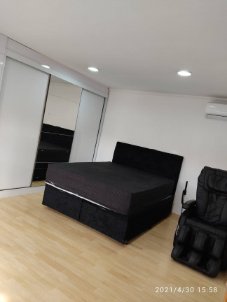 Imagem Sobrado com 3 Quartos à Venda, 450 m² em Cidade Centenário - São Paulo