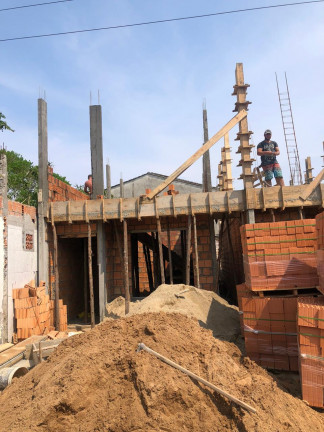 Imagem Sobrado com 3 Quartos à Venda, 100 m² em Ingleses Do Rio Vermelho - Florianópolis