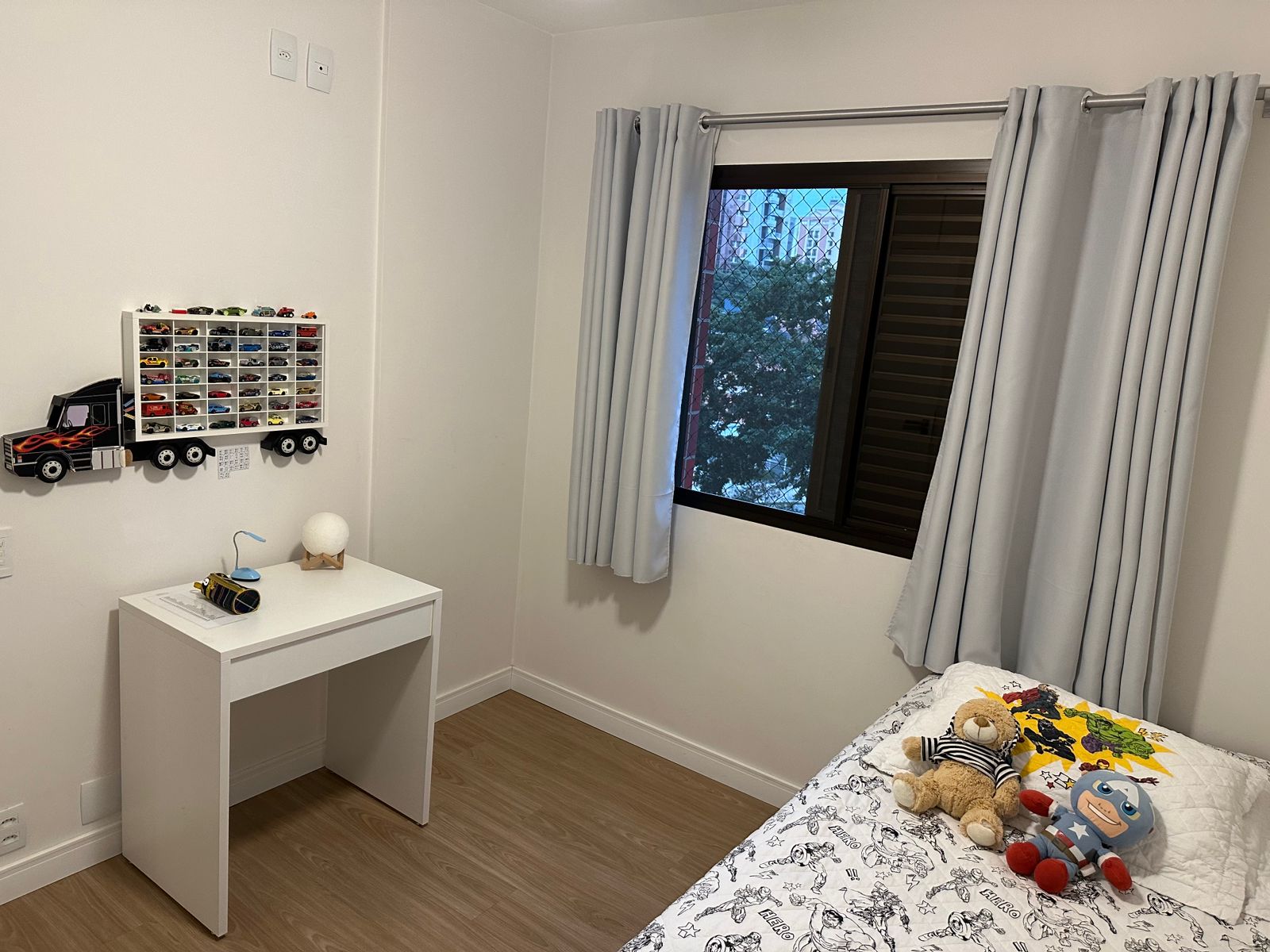 Imagem Apartamento com 3 Quartos à Venda, 115 m²em Cambuí - Campinas