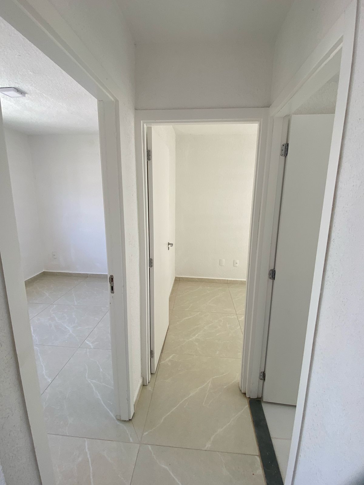Imagem Apartamento com 2 Quartos à Venda, 45 m² em Santa Cruz - Rio de Janeiro Imagem Apartamento com 2 Quartos à Venda, 45 m² em Santa Cruz - Rio de Janeiro