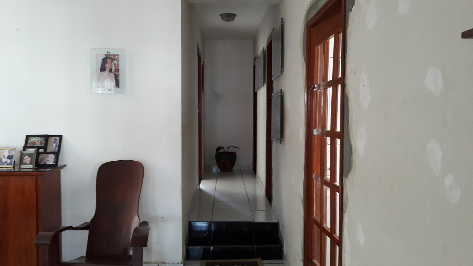Imagem Casa com 3 Quartos à Venda, 210 m²em Catolé - Campina Grande Imagem Casa com 3 Quartos à Venda, 210 m²em Catolé - Campina Grande