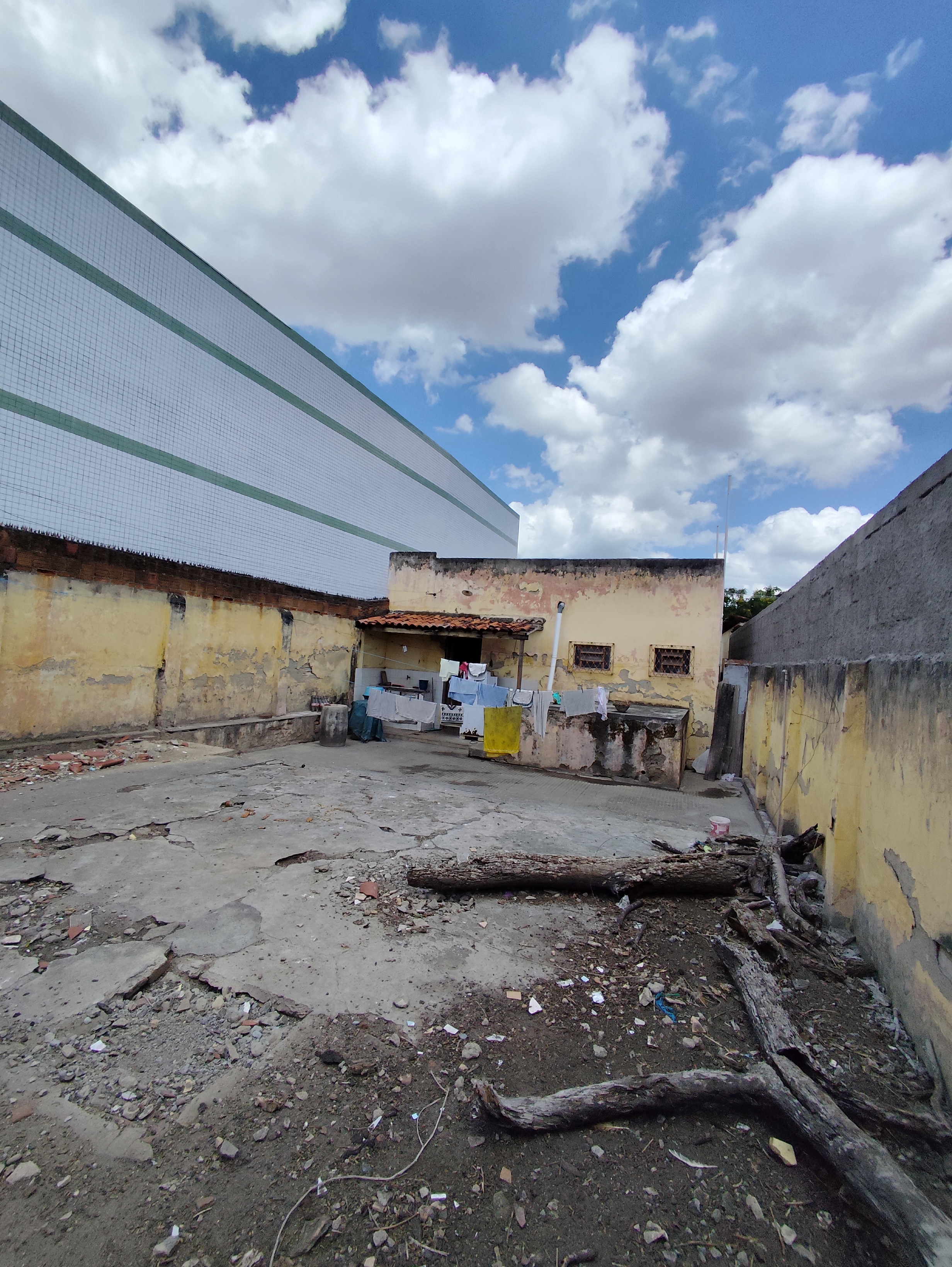 Imagem Casa com 3 Quartos à Venda, 143 m² em São José - Campina Grande