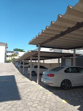 Imagem Apartamento com 2 Quartos à Venda ou Temporada, 53 m²em Abraão - Florianópolis