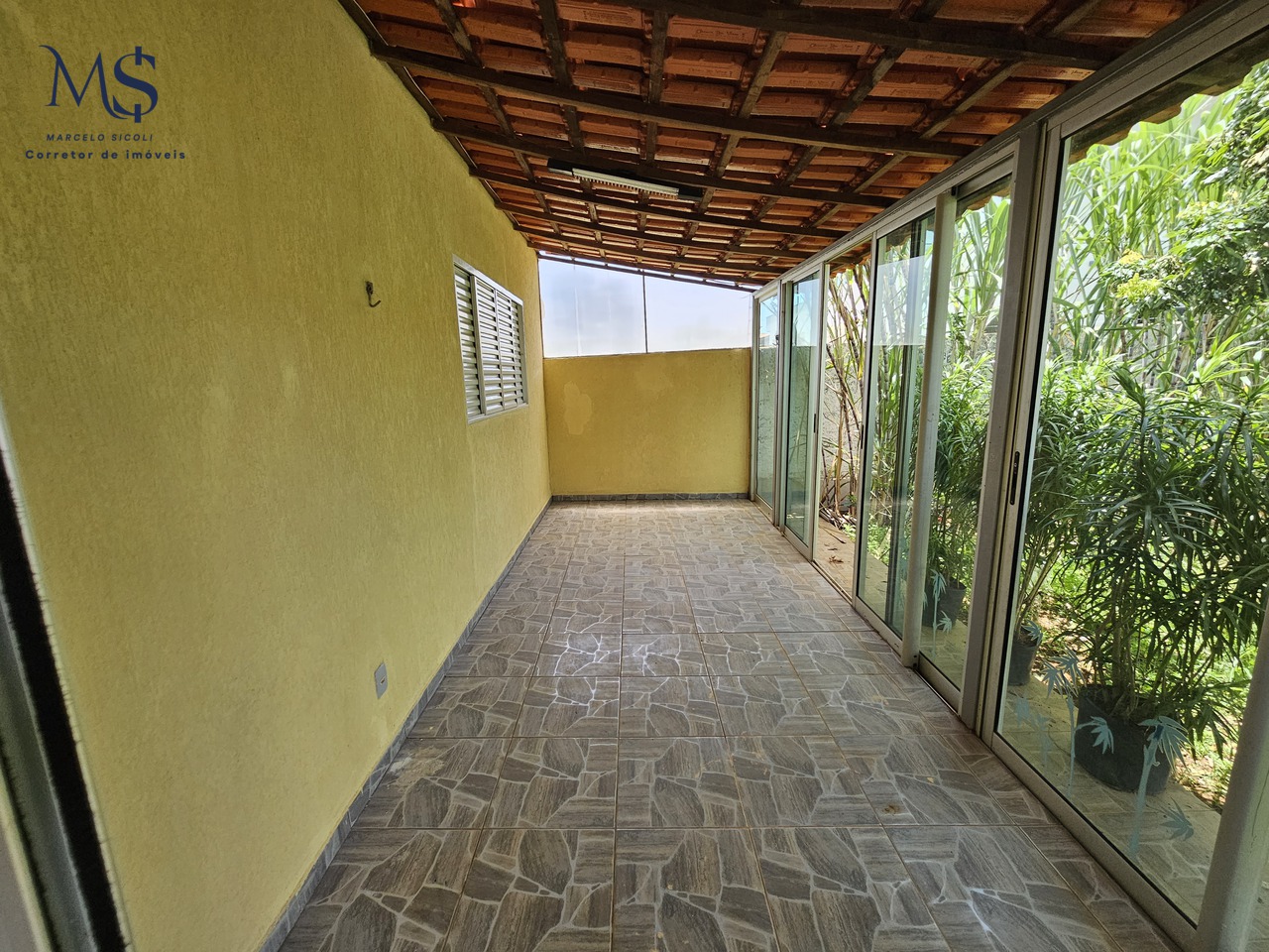 Imagem Terreno à Venda, 745 m²em Setor Habitacional Taquari (Lago Norte) - Brasília Imagem Terreno à Venda, 745 m²em Setor Habitacional Taquari (Lago Norte) - Brasília