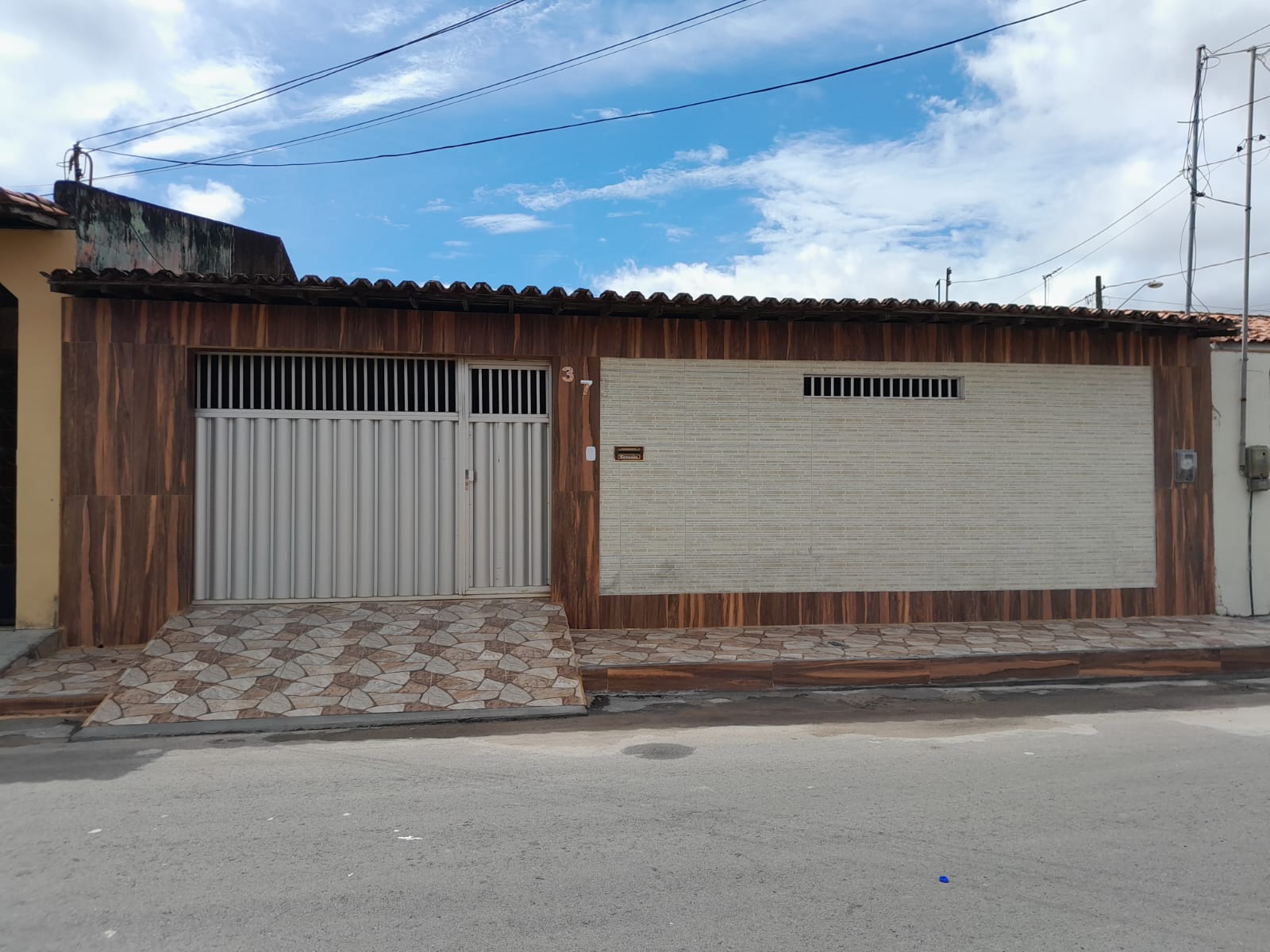 Imagem Casa com 3 Quartos à Venda, 200 m² em Cohatrac IV - São Luís