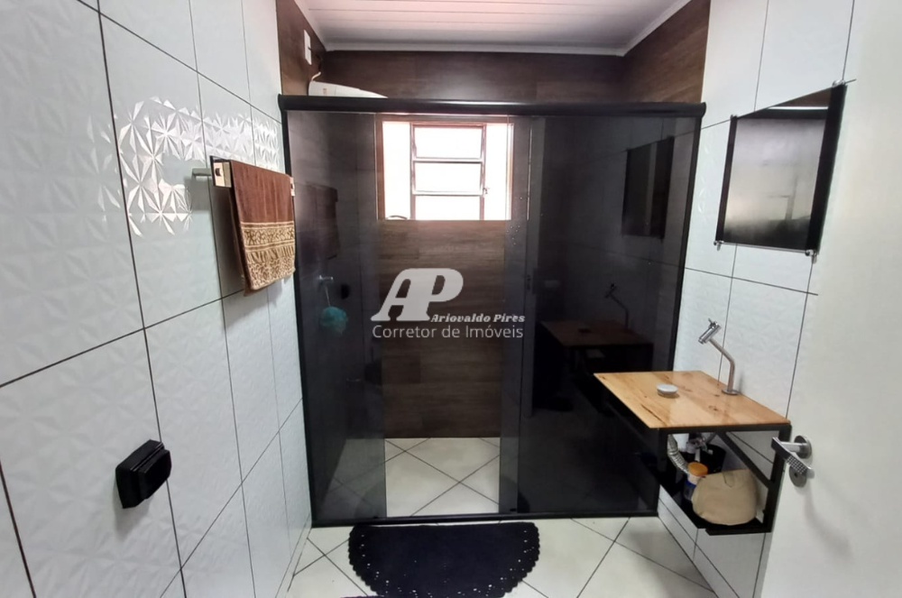 Imagem Casa com 5 Quartos à Venda, 214 m²em Contorno - Ponta Grossa