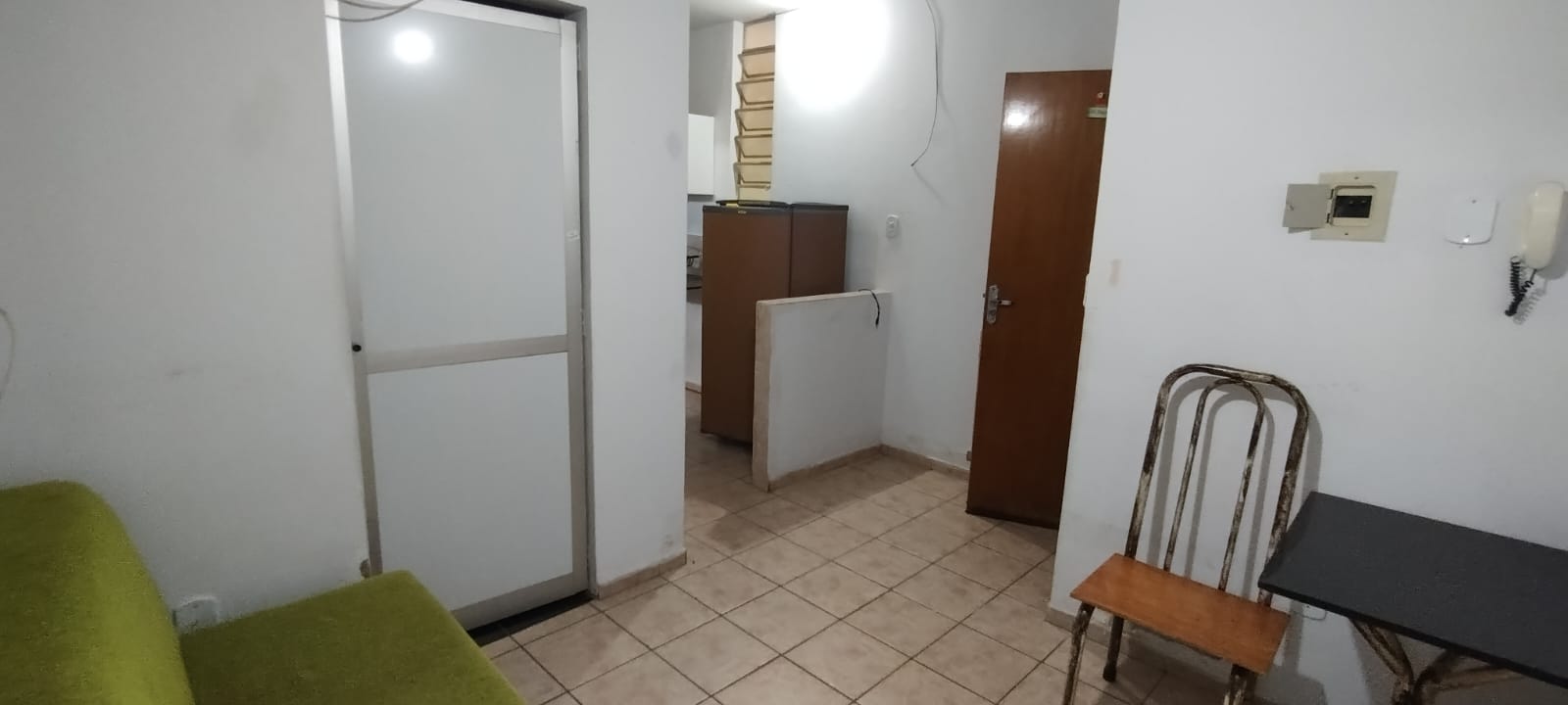 Imagem Apartamento com 1 Quarto para Alugar, 50 m² em  - 
