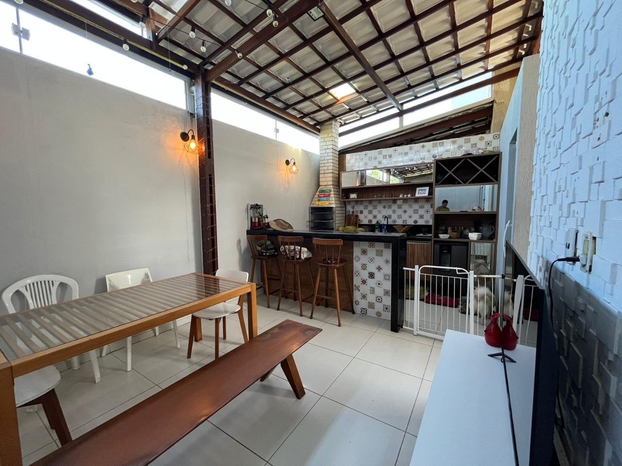 Imagem Casa com 4 Quartos à Venda, 162 m²em Vila Praiana - Lauro de Freitas Imagem Casa com 4 Quartos à Venda, 162 m²em Vila Praiana - Lauro de Freitas