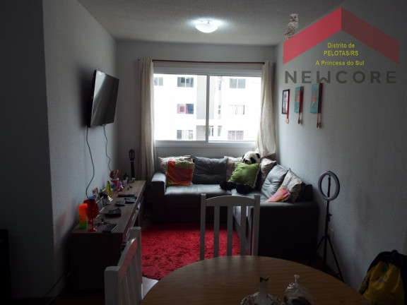 Imagem Apartamento com 2 Quartos à Venda, 42 m² em Três Vendas - Pelotas