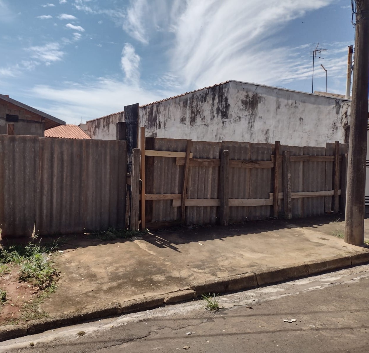 Imagem Casa com 2 Quartos à Venda, 133 m² em Jardim Luiza Maria - Araras Imagem Casa com 2 Quartos à Venda, 133 m² em Jardim Luiza Maria - Araras