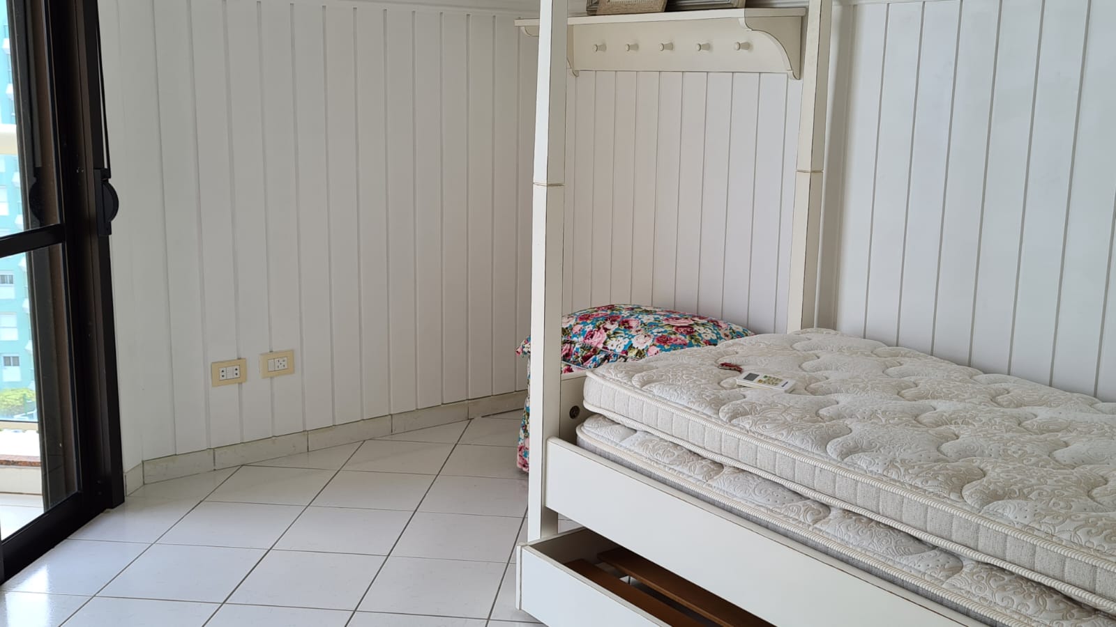 Imagem Apartamento com 4 Quartos à Venda, 280 m² em Riviera - Bertioga