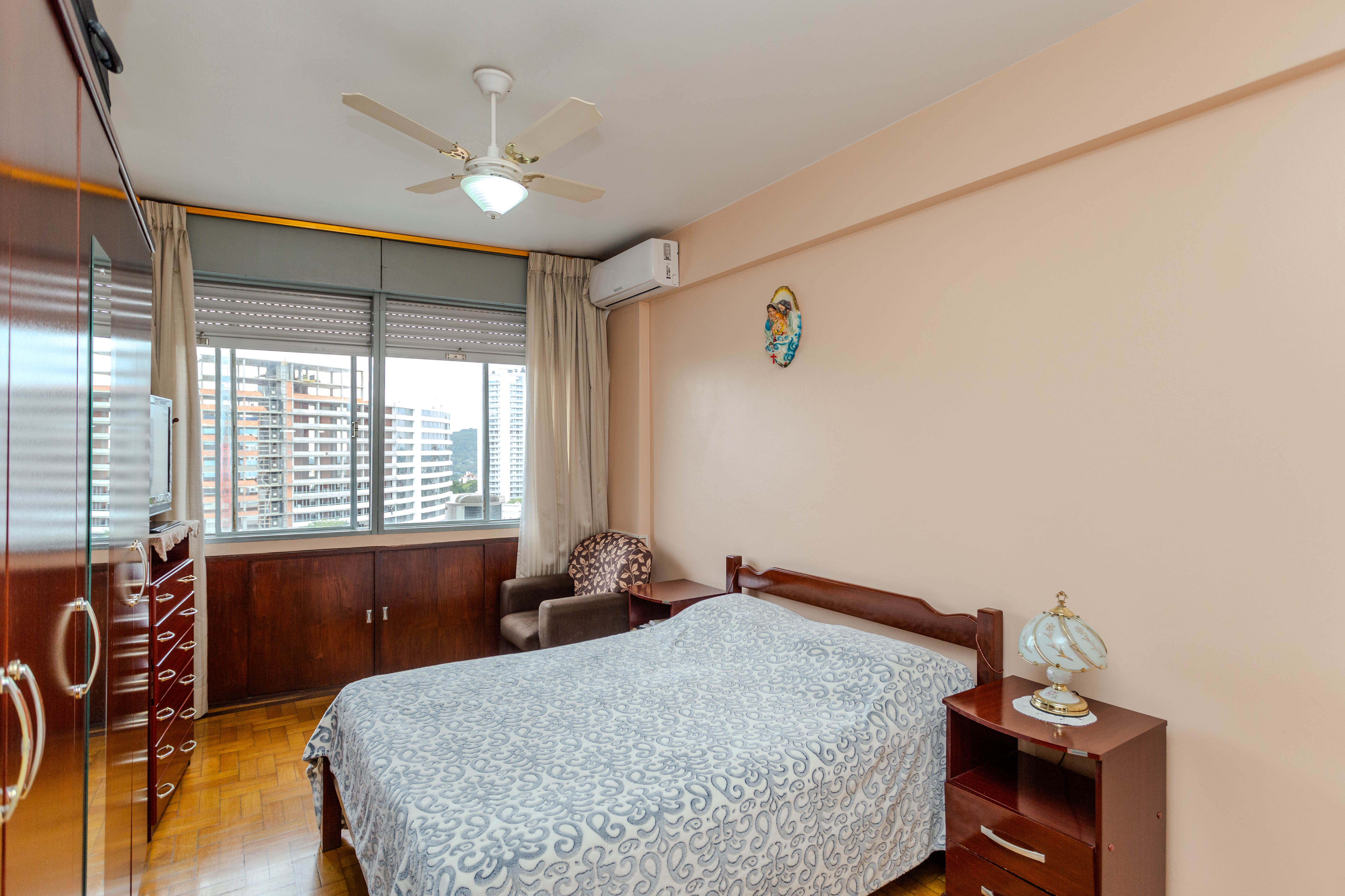 Imagem Apartamento com 2 Quartos à Venda, Locação ou Temporada, 80 m² em Centro - Santa Maria Imagem Apartamento com 2 Quartos à Venda, Locação ou Temporada, 80 m² em Centro - Santa Maria