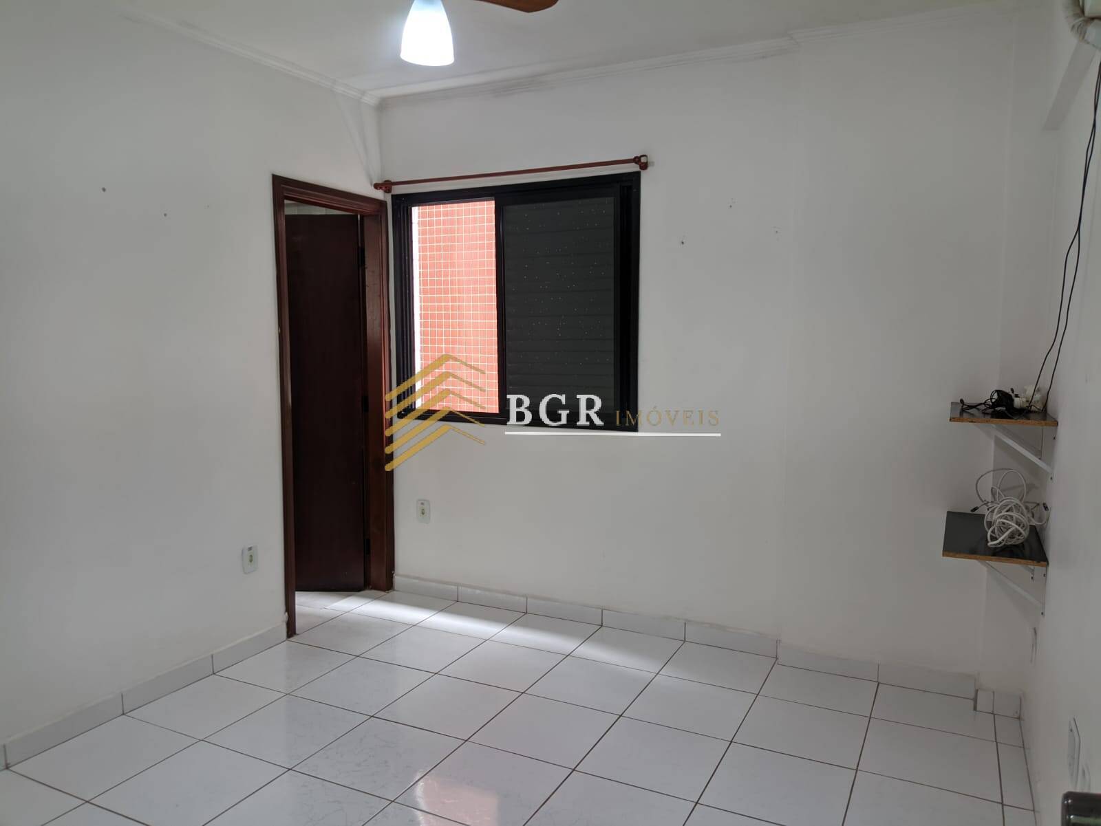 Imagem Apartamento com 2 Quartos para Alugar, 70 m²em Guilhermina - Praia Grande Imagem Apartamento com 2 Quartos para Alugar, 70 m²em Guilhermina - Praia Grande