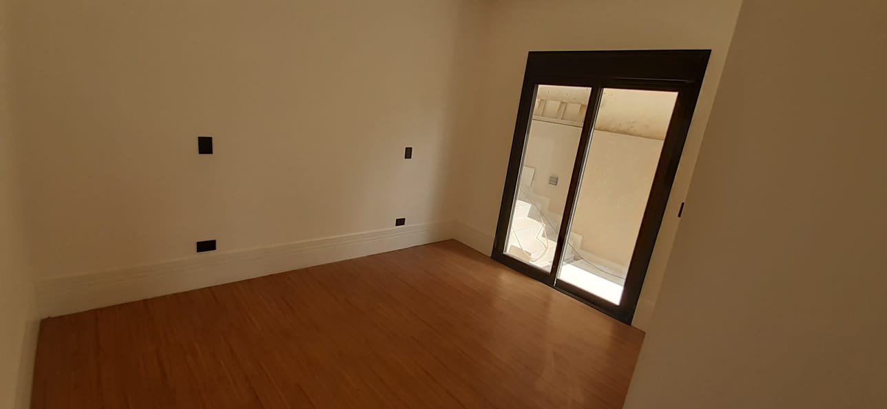 Imagem Casa de Condomínio com 4 Quartos à Venda, 200 m²em Alphaville - Santana de Parnaíba