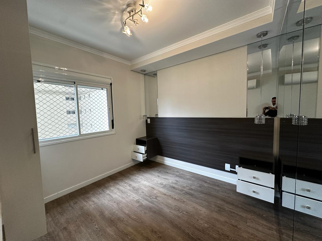 Imagem Apartamento com 4 Quartos à Venda, 182 m²em Vila Rosália - Guarulhos