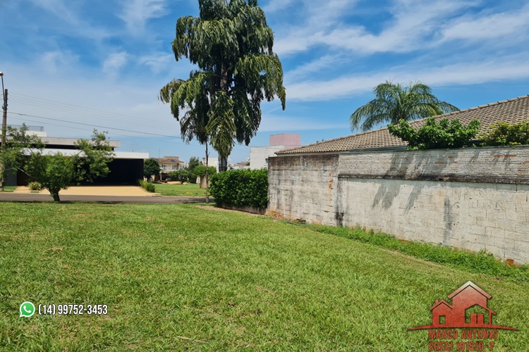 Imagem Terreno em Condomínio à Venda, 450 m² em Residencial Lago Sul - Bauru