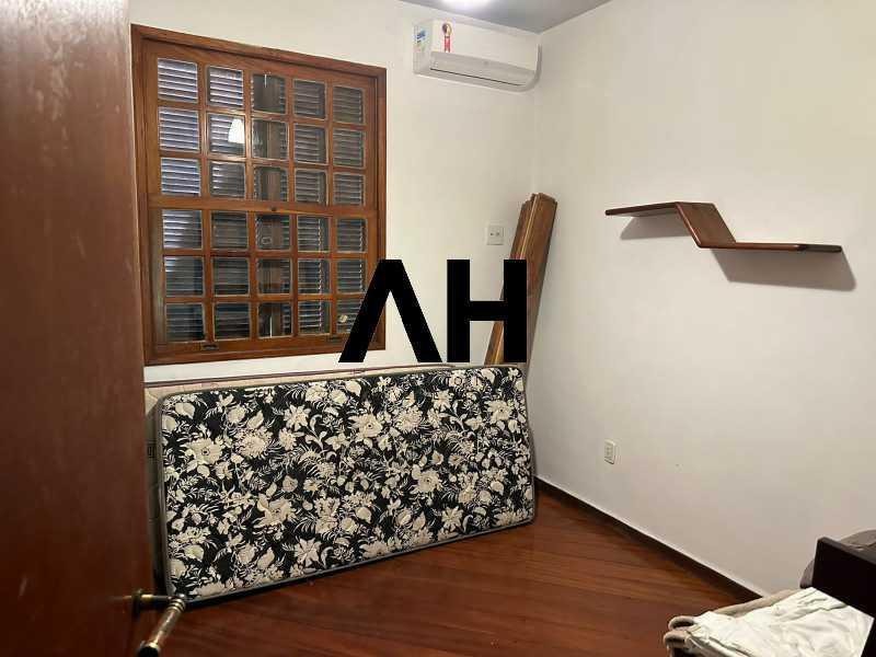 Imagem Casa com 4 Quartos à Venda, em Muriqui - Niterói Imagem Casa com 4 Quartos à Venda, em Muriqui - Niterói