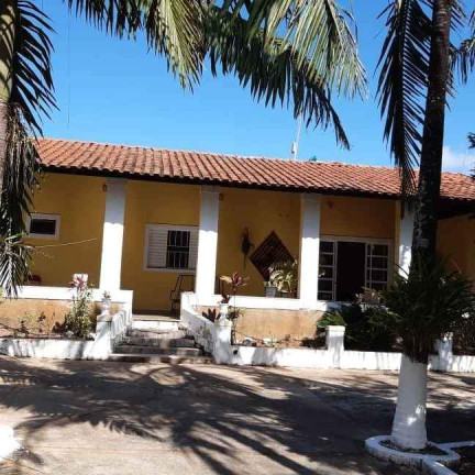 Imagem Chácara com 3 Quartos à Venda, 180 m² em Centro - Itirapina