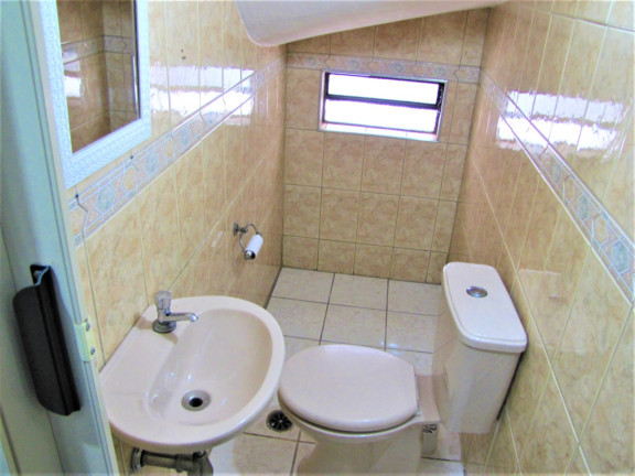 Imagem Casa com 4 Quartos à Venda, 115 m² em Jardim Santa Terezinha - Taboão da Serra Imagem Casa com 4 Quartos à Venda, 115 m² em Jardim Santa Terezinha - Taboão da Serra