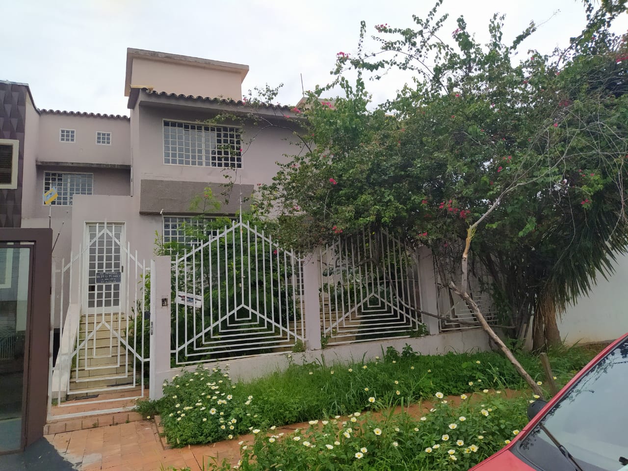 Imagem Casa de Condomínio com 3 Quartos à Venda, 200 m²em Jardim Ana Lúcia - Goiânia Imagem Casa de Condomínio com 3 Quartos à Venda, 200 m²em Jardim Ana Lúcia - Goiânia