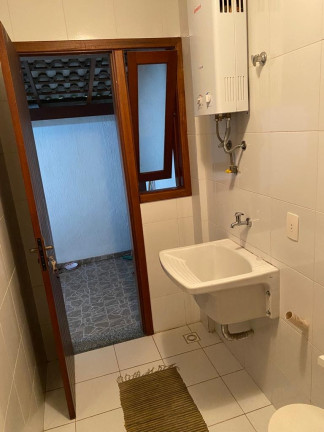 Imagem Casa de Condomínio com 2 Quartos à Venda, 71 m² em Soberbo - Teresópolis