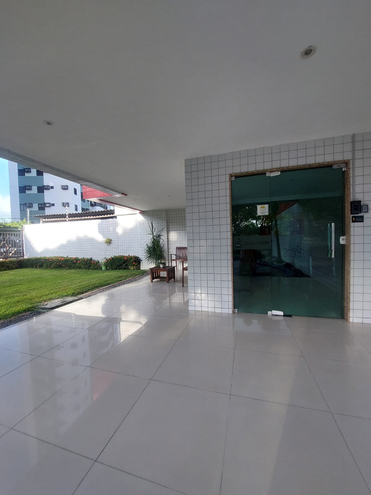 Imagem Apartamento com 3 Quartos à Venda, 77 m²em Imbiribeira - Recife