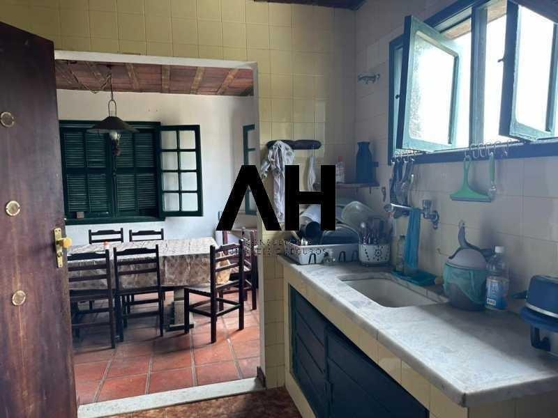 Imagem Casa com 5 Quartos à Venda, 150 m²em Praia de Itaipuaçu (Itaipuaçu) - Maricá Imagem Casa com 5 Quartos à Venda, 150 m²em Praia de Itaipuaçu (Itaipuaçu) - Maricá