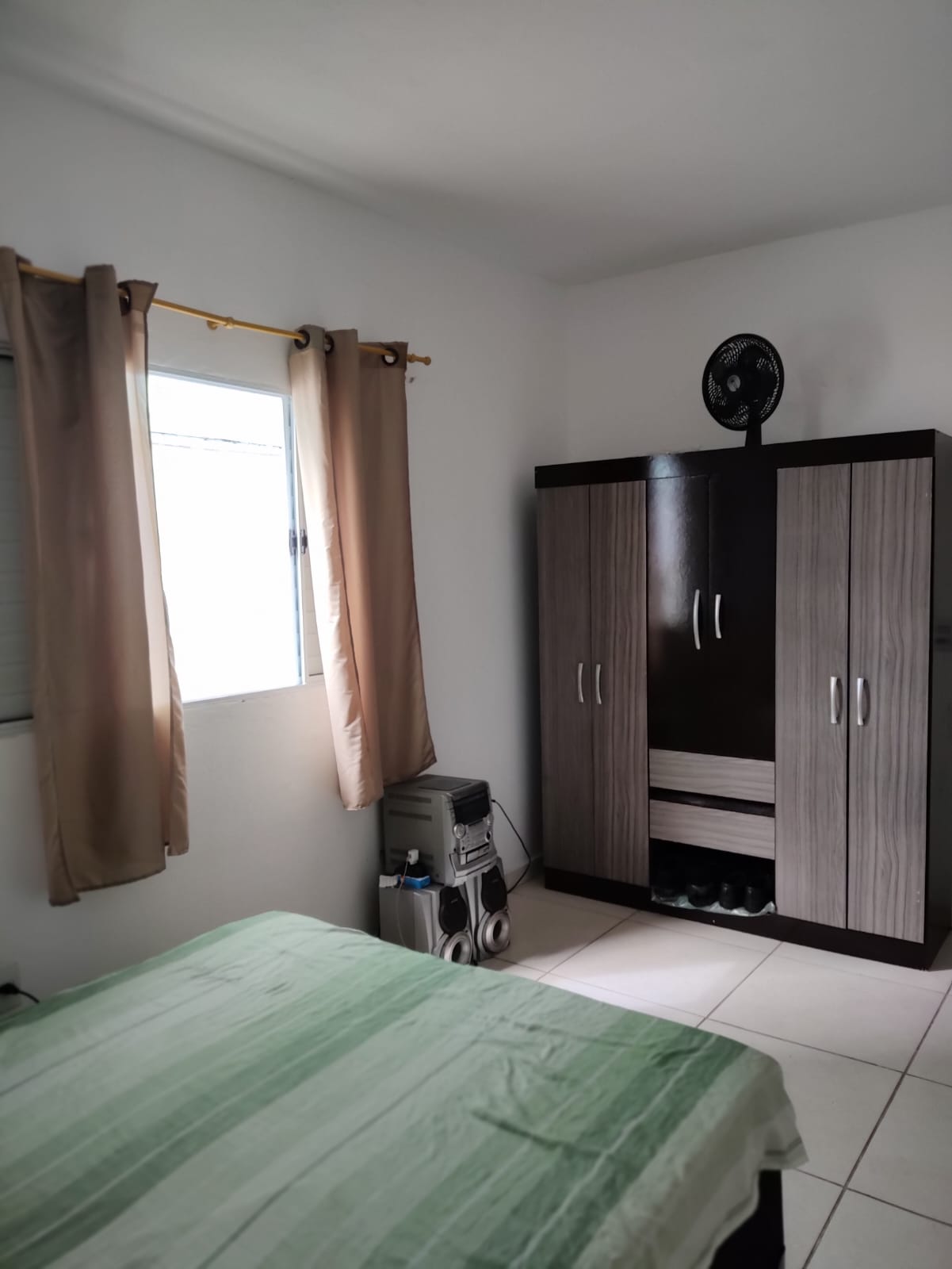 Imagem Casa com 2 Quartos à Venda, 90 m²em Jardim São Lourenzo - Sorocaba Imagem Casa com 2 Quartos à Venda, 90 m²em Jardim São Lourenzo - Sorocaba