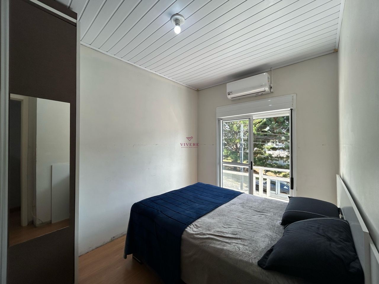 Imagem Sobrado com 2 Quartos à Venda, 55 m² em Santa Catarina - Caxias do Sul