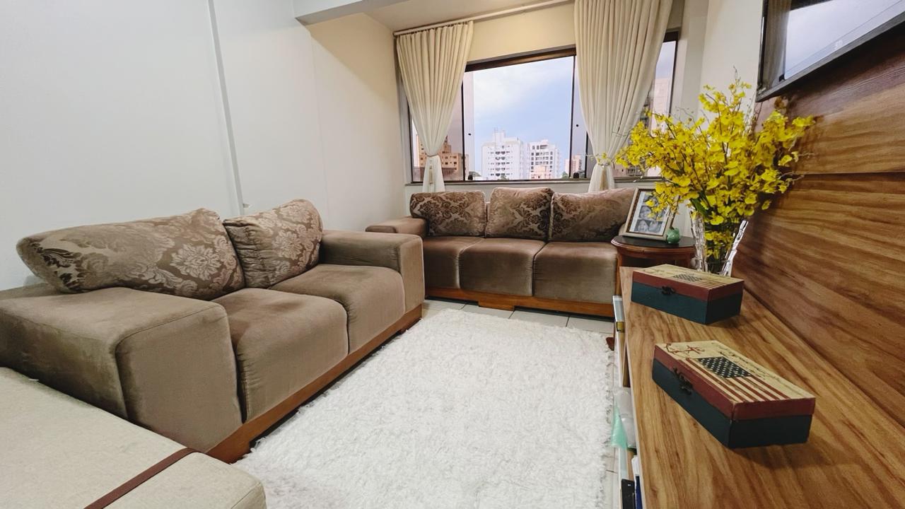 Imagem Apartamento com 4 Quartos à Venda, 100 m²em Jardim América - Goiânia