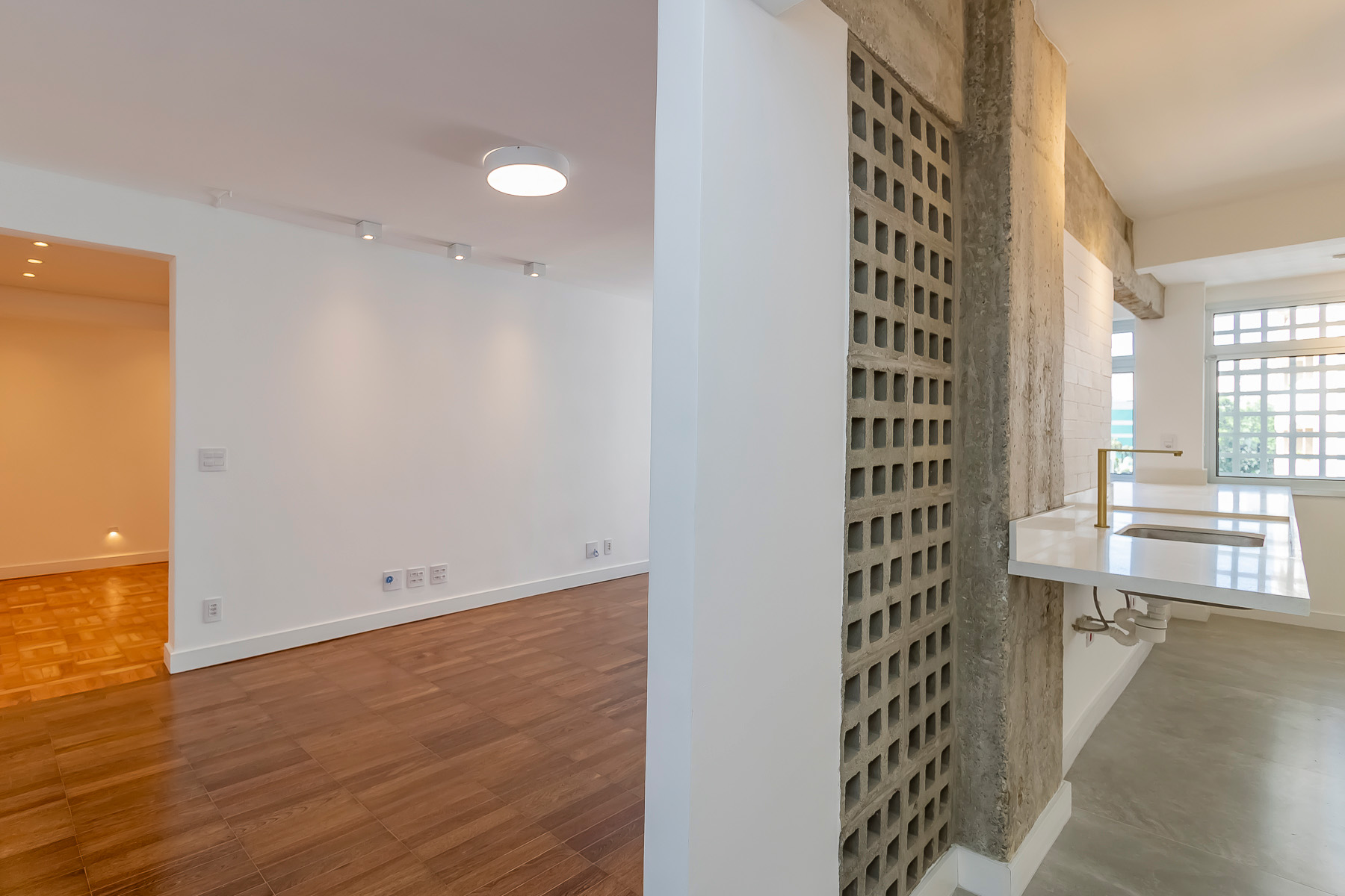 Imagem Apartamento com 2 Quartos à Venda, 97 m²em Bela Vista - São Paulo