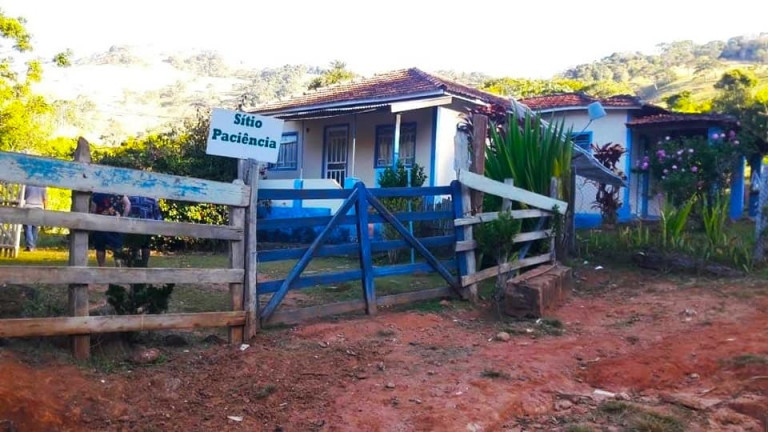 Imagem Chácara com 3 Quartos à Venda, 23.200 m² em Rio Lourenço Velho - Delfim Moreira Imagem Chácara com 3 Quartos à Venda, 23.200 m² em Rio Lourenço Velho - Delfim Moreira