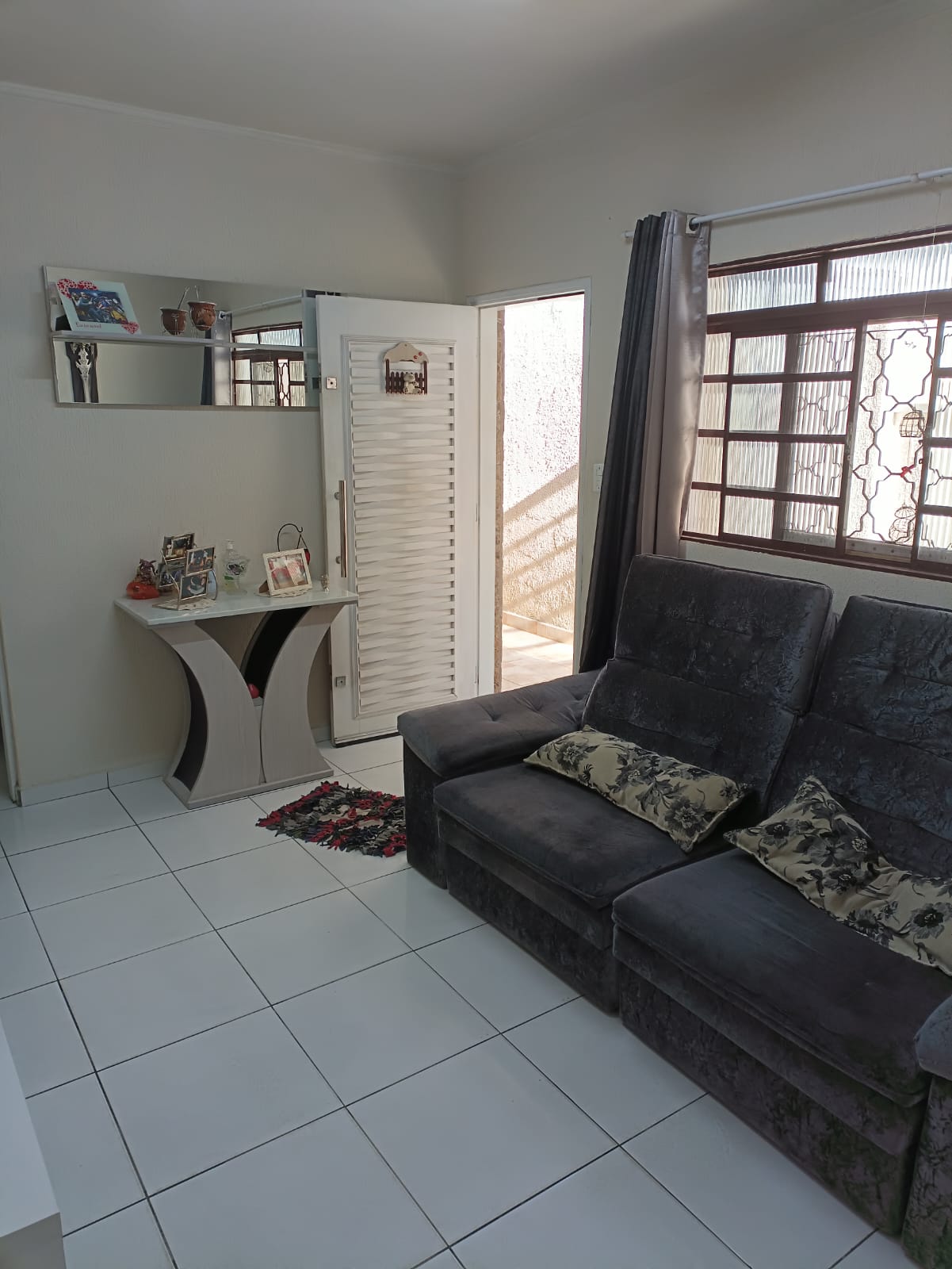 Imagem Casa com 2 Quartos à Venda, 90 m²em Vila São Sebastião - Mogi das Cruzes