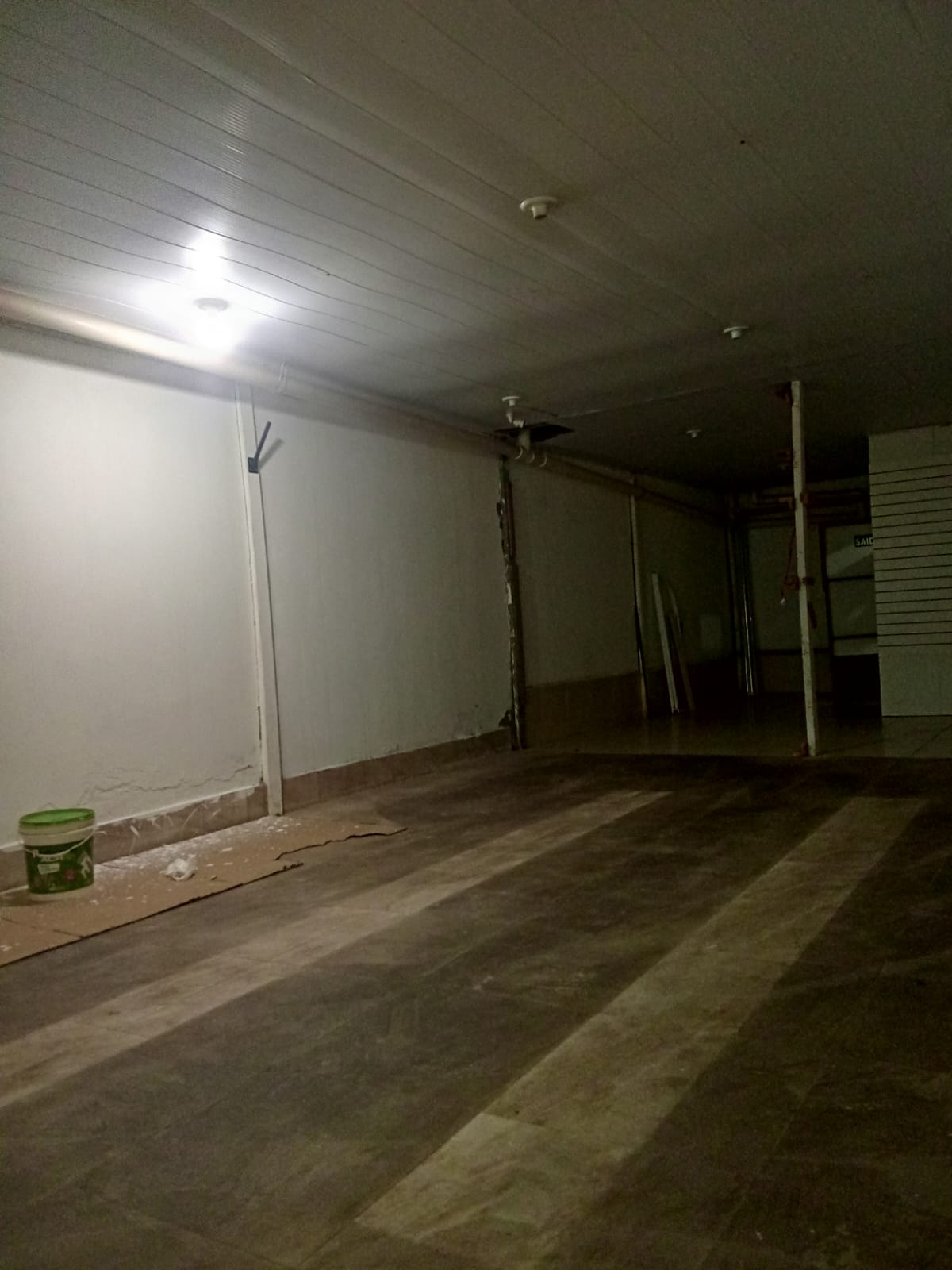 Sala Comercial para Alugar, 150 m² em Estância Velha - Canoas