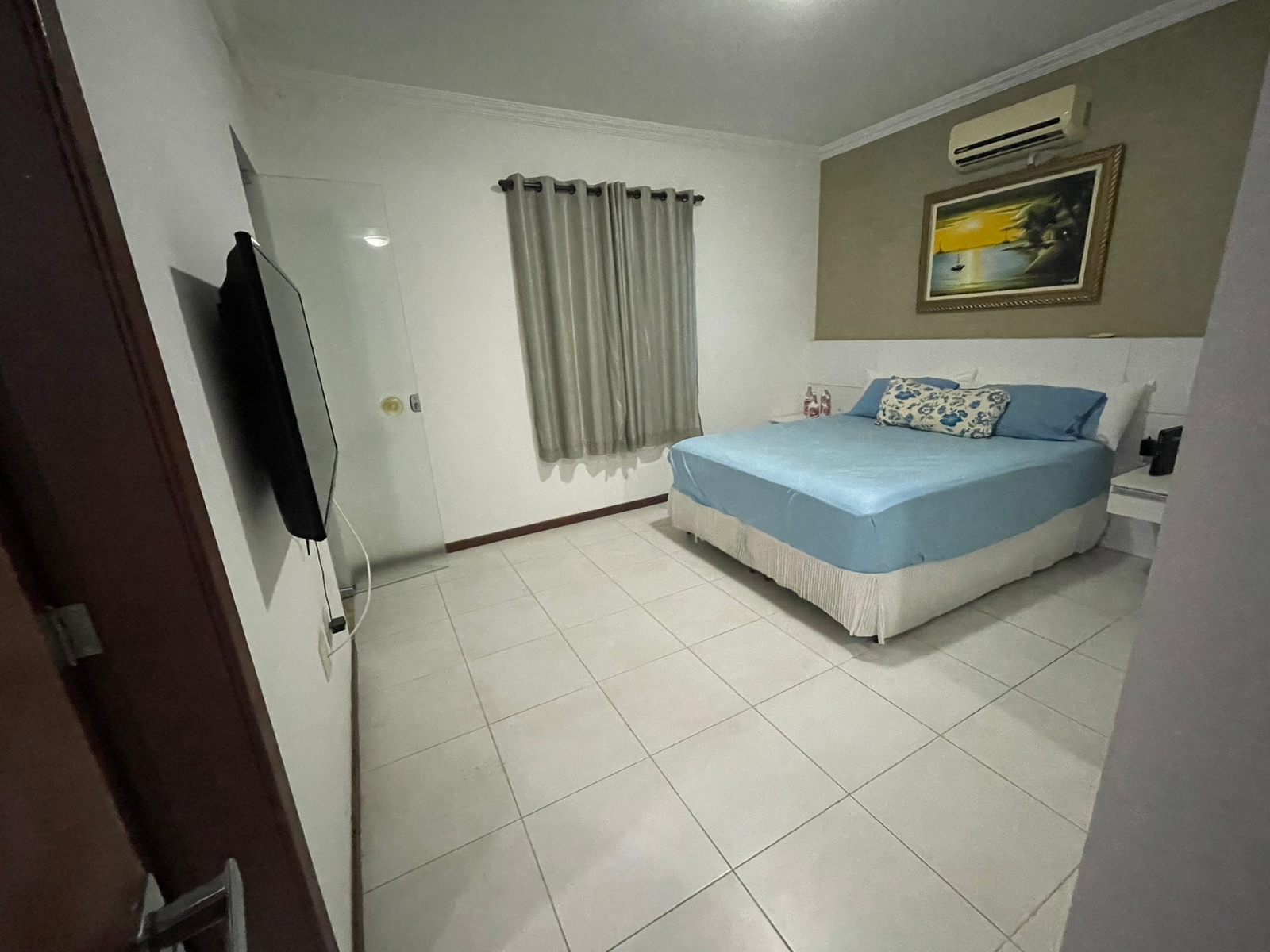 Imagem Casa com 4 Quartos para Alugar, 140 m² em Ipitanga - Lauro de Freitas Imagem Casa com 4 Quartos para Alugar, 140 m² em Ipitanga - Lauro de Freitas