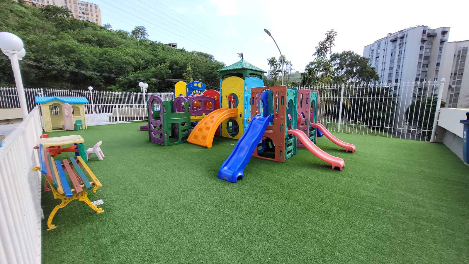 Imagem Apartamento com 2 Quartos à Venda, 60 m²em Engenhoca - Niterói
