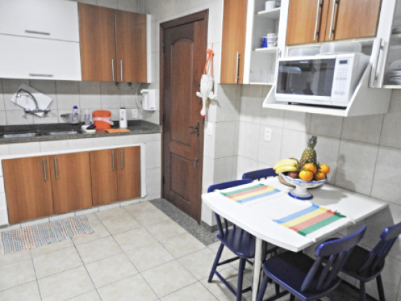Imagem Apartamento com 4 Quartos à Venda, 272 m² em Leblon - Rio de Janeiro Imagem Apartamento com 4 Quartos à Venda, 272 m² em Leblon - Rio de Janeiro