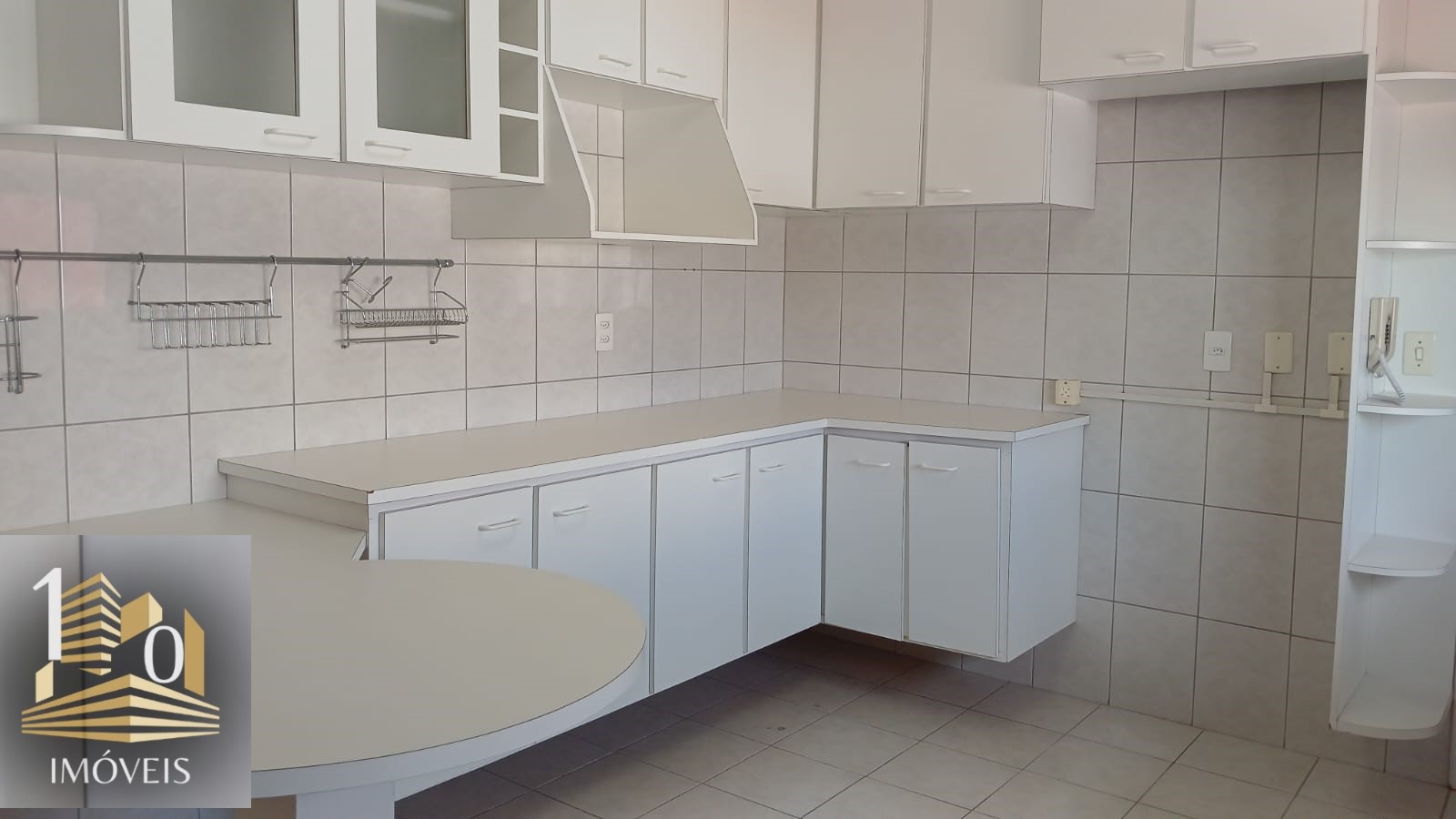 Imagem Apartamento com 4 Quartos à Venda, 186 m²em Centro - Limeira