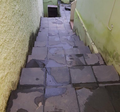 Imagem Casa com 2 Quartos à Venda, 300 m² em Jardim José Bonifácio - São João De Meriti