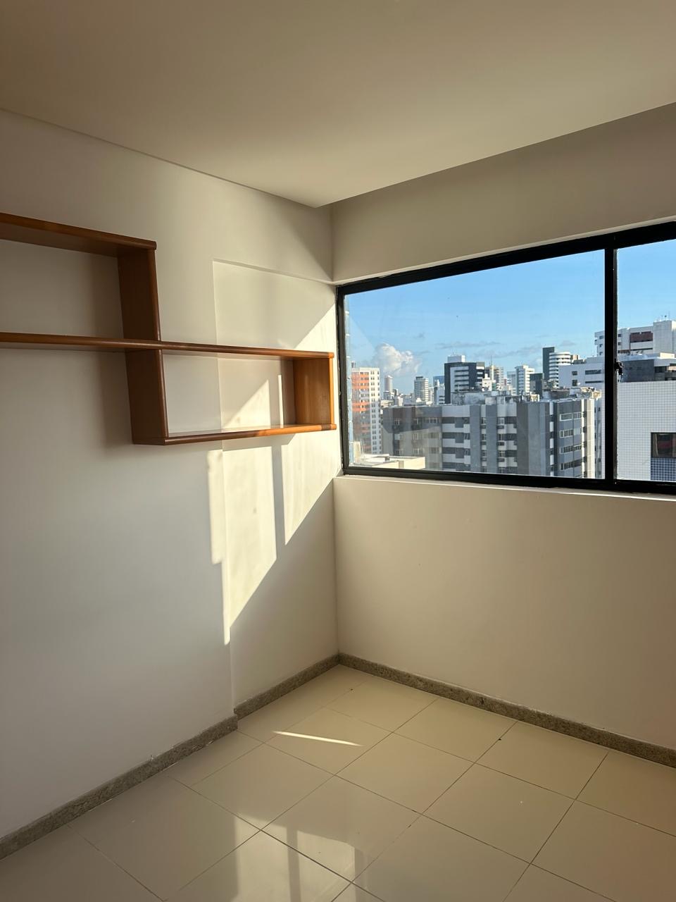 Imagem Apartamento com 4 Quartos para Alugar, 150 m²em Boa Viagem - Recife Imagem Apartamento com 4 Quartos para Alugar, 150 m²em Boa Viagem - Recife