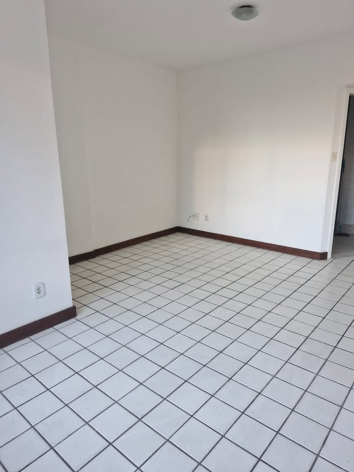 Imagem Apartamento com 2 Quartos à Venda, 87 m² em Ondina - Salvador