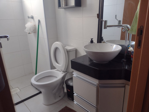 Imagem Apartamento com 2 Quartos à Venda, 47 m² em Cabral - Contagem