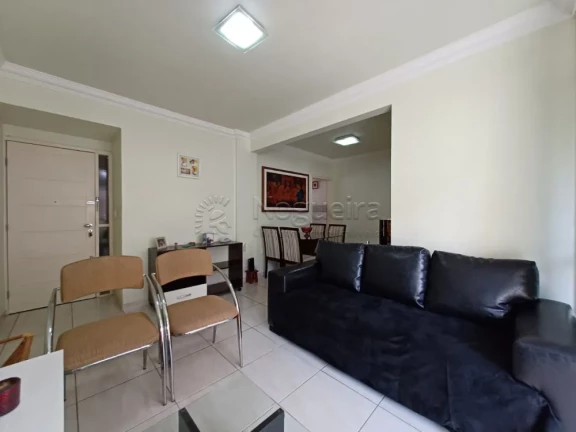 Imagem Apartamento com 3 Quartos à Venda, 77 m² em Casa Amarela - Recife