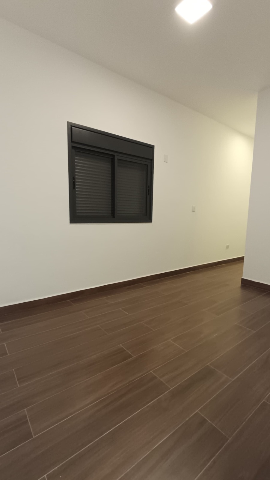 Imagem Casa com 3 Quartos à Venda, 214 m² em Condomínio Residencial Fazenda Santa Helena - Bragança Paulista Imagem Casa com 3 Quartos à Venda, 214 m² em Condomínio Residencial Fazenda Santa Helena - Bragança Paulista
